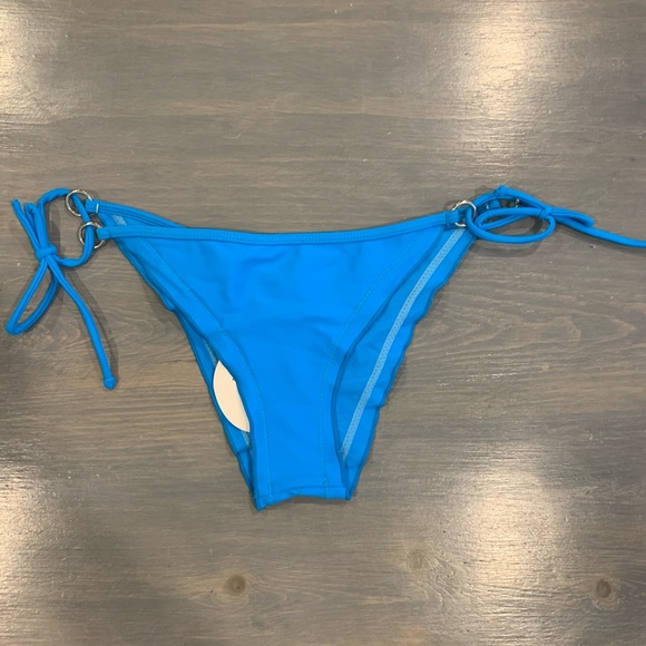 NWT bikini bottoms - Picture 2 of 2